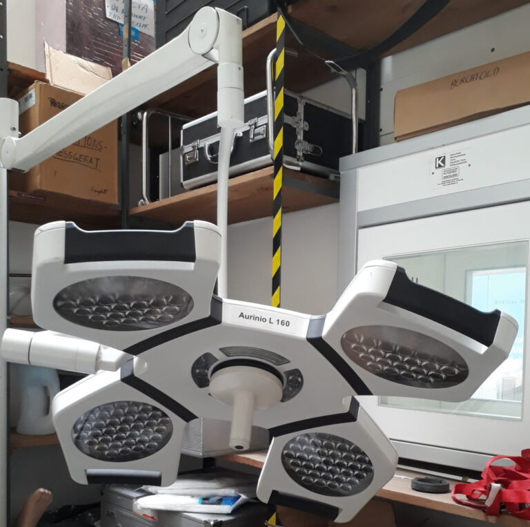 OP-Leuchte-1024x1017